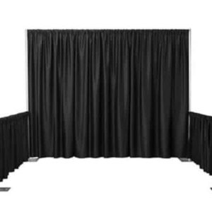 Indoor 10′ x 10′ Corner Booth